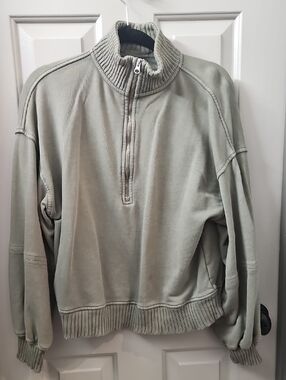 aerie Womens Half Zip-Up Pullover Sweatshirt in Sage Green